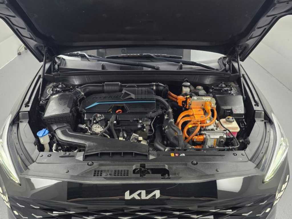 Kia K8 — photo 06