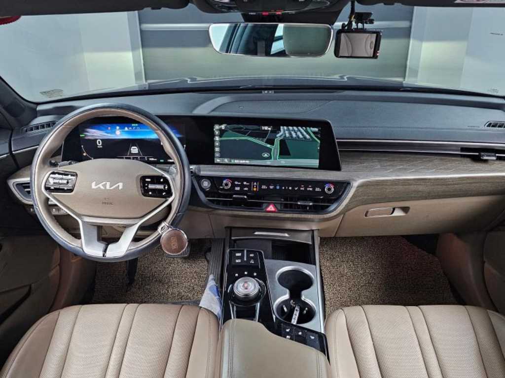 Kia K8 — photo 07