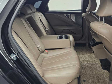 Kia K8 — photo 12
