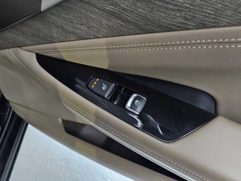 Kia K8 — photo 16