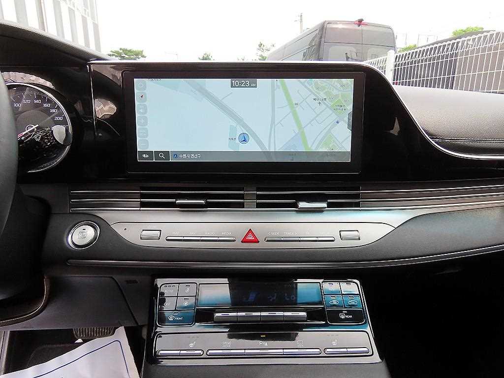 Hyundai Grandeur — photo 14