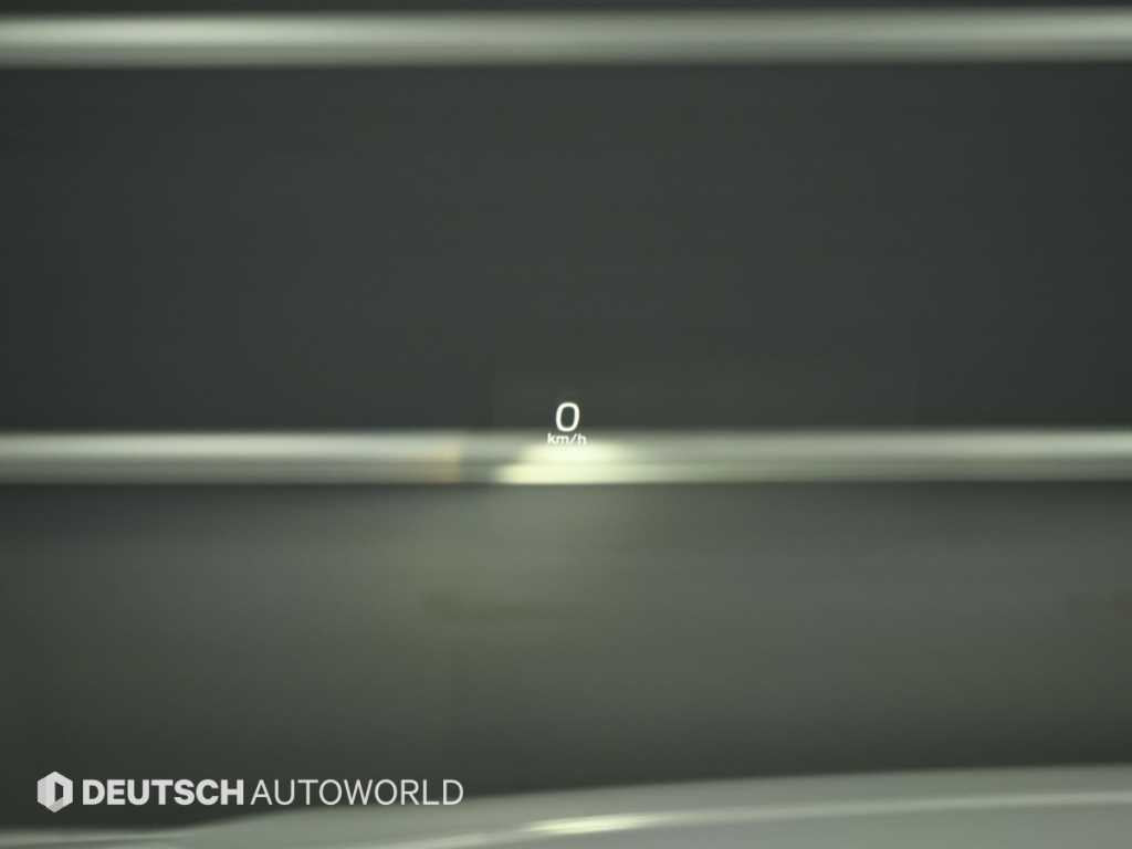 Volvo XC90 — photo 16