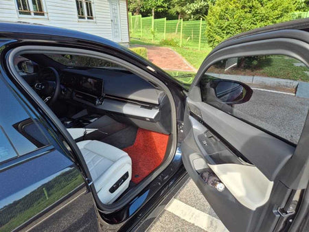 BMW 5-Series — photo 15