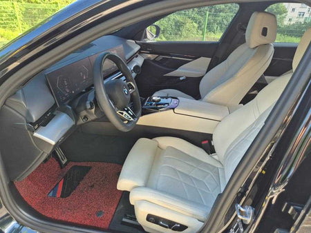 BMW 5-Series — photo 16