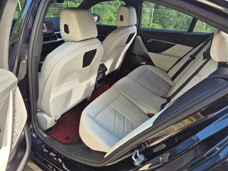BMW 5-Series — photo 17