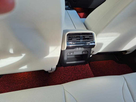 BMW 5-Series — photo 18