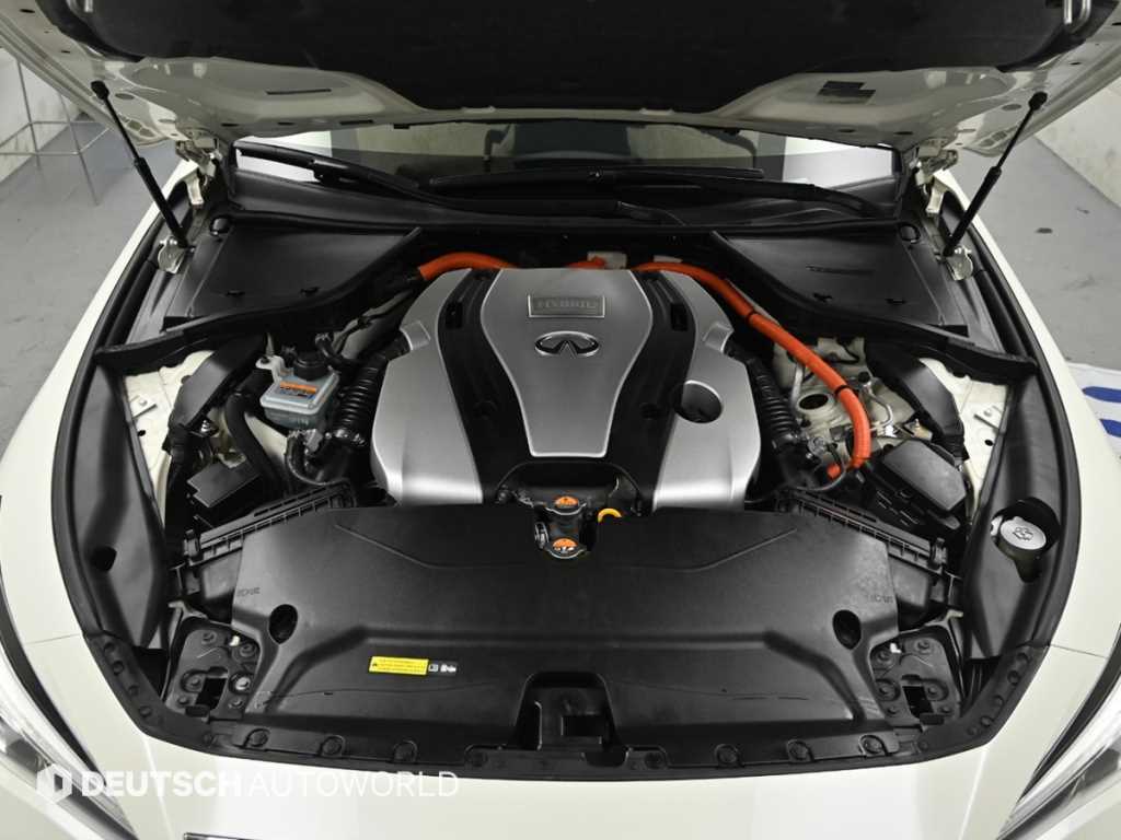 Infiniti Q50 — photo 06