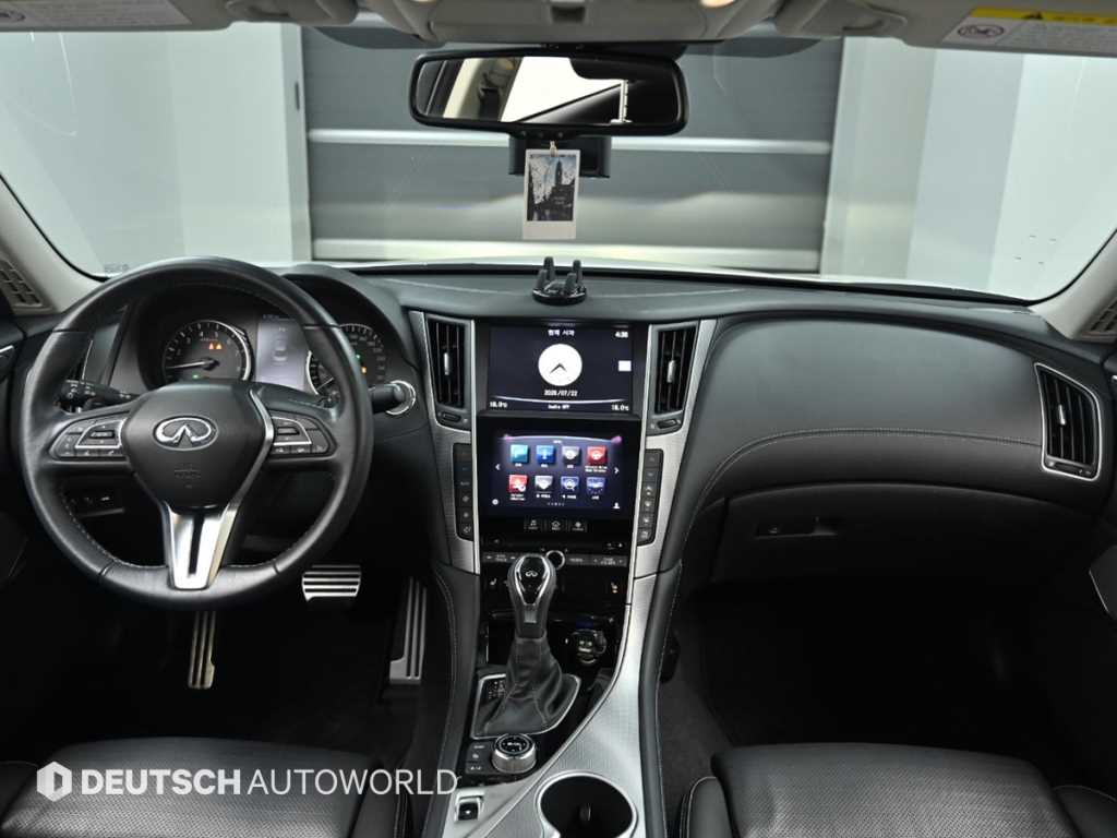 Infiniti Q50 — photo 07