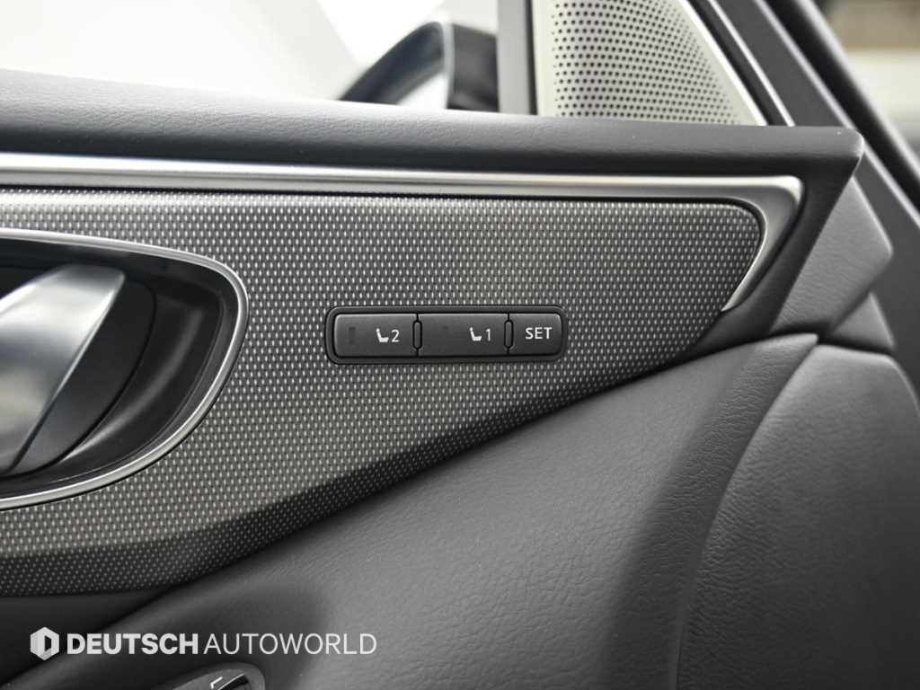 Infiniti Q50 — photo 16