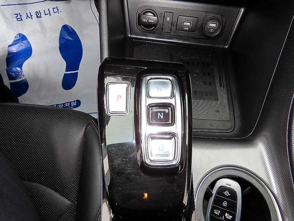 Hyundai Sonata — photo 10