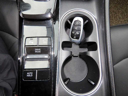 Hyundai Sonata — photo 12
