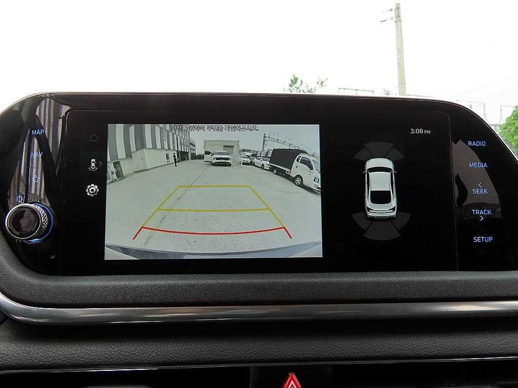 Hyundai Sonata — photo 15