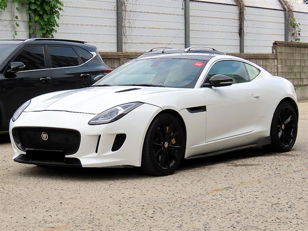 Jaguar F-TYPE — photo 02