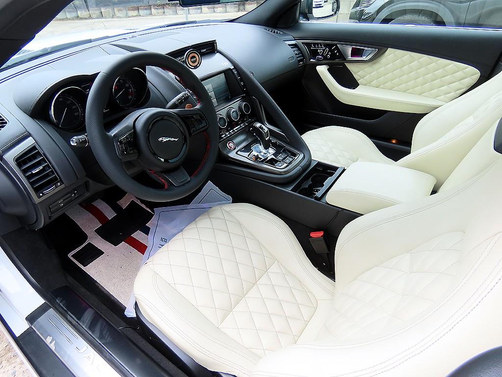 Jaguar F-TYPE — photo 06