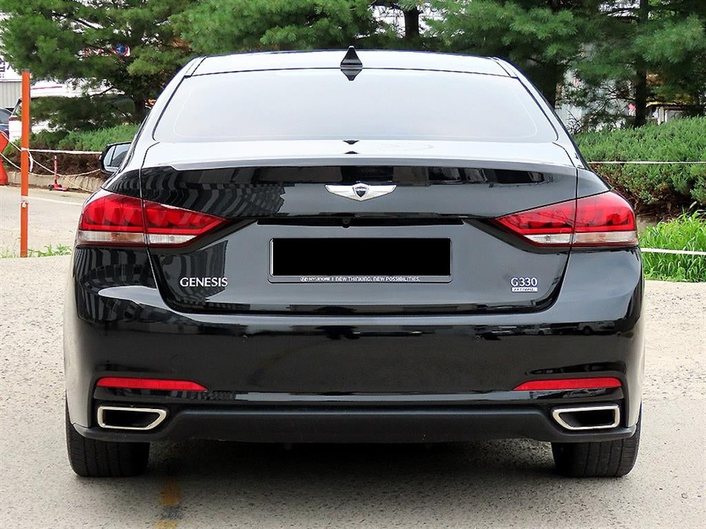 Hyundai Genesis — photo 04
