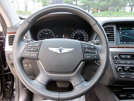 Hyundai Genesis — photo 08