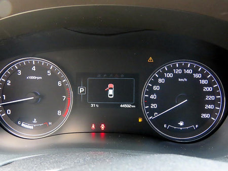 Hyundai Genesis — photo 09