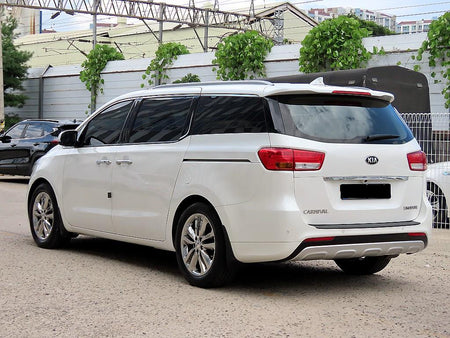 Kia Carnival — photo 03
