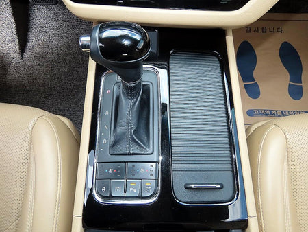 Kia Carnival — photo 10