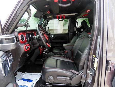Jeep Wrangler — photo 05