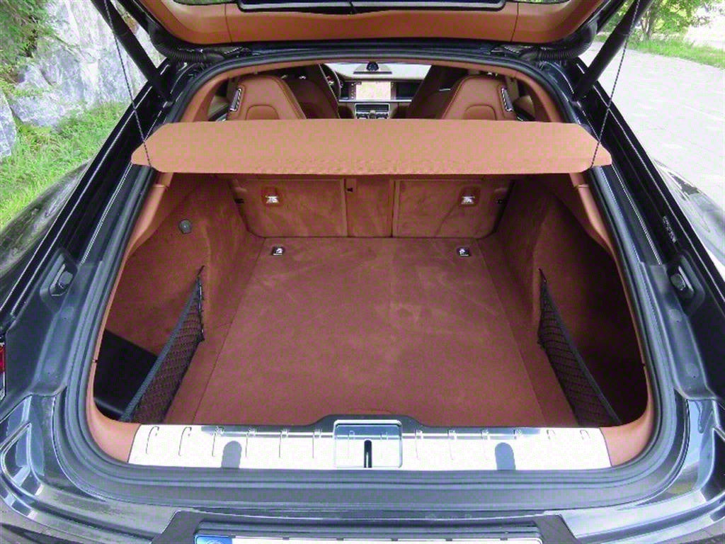 Porsche Panamera — photo 17