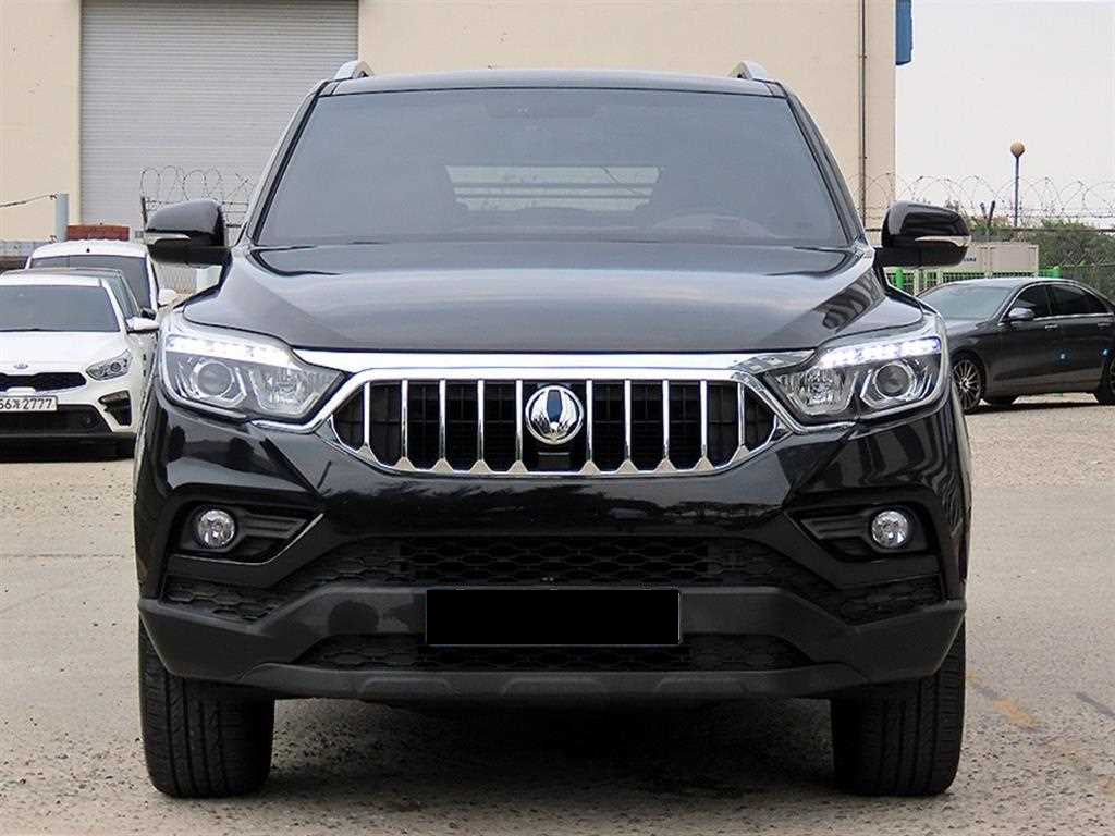 KGM Rexton — photo 01