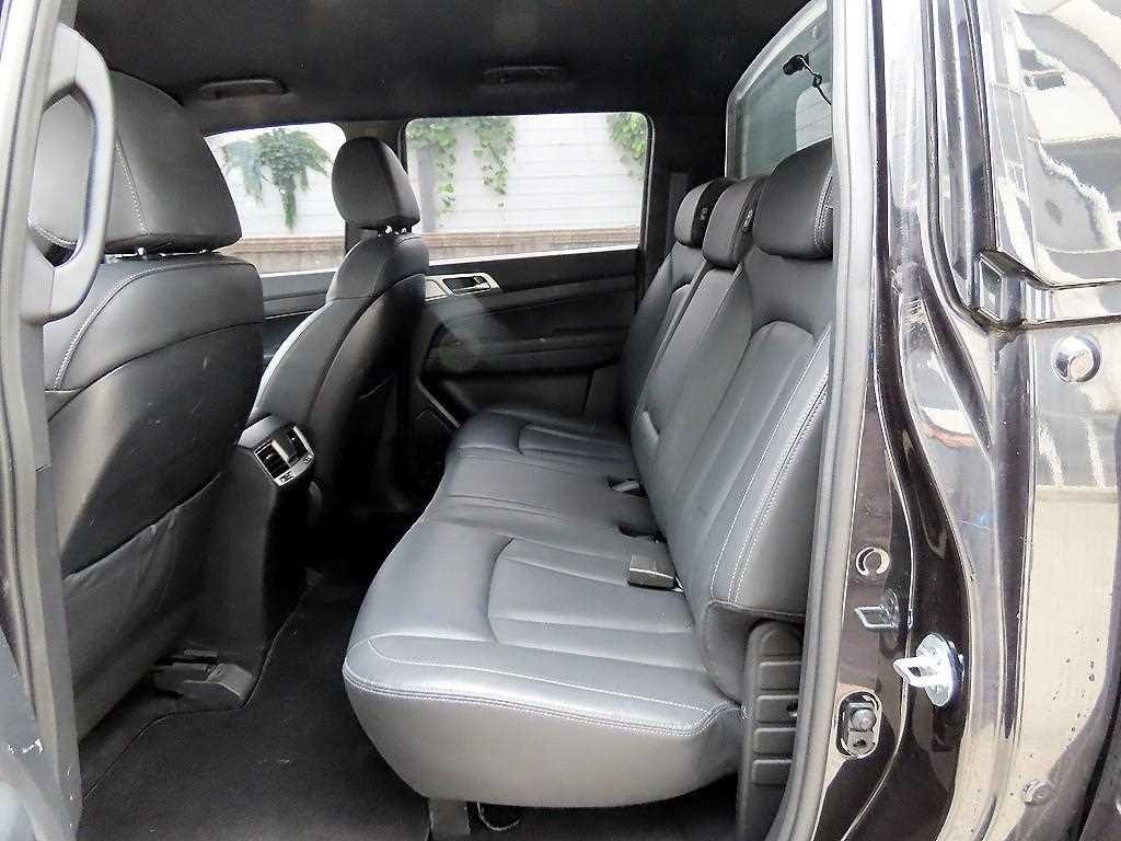 KGM Rexton — photo 06