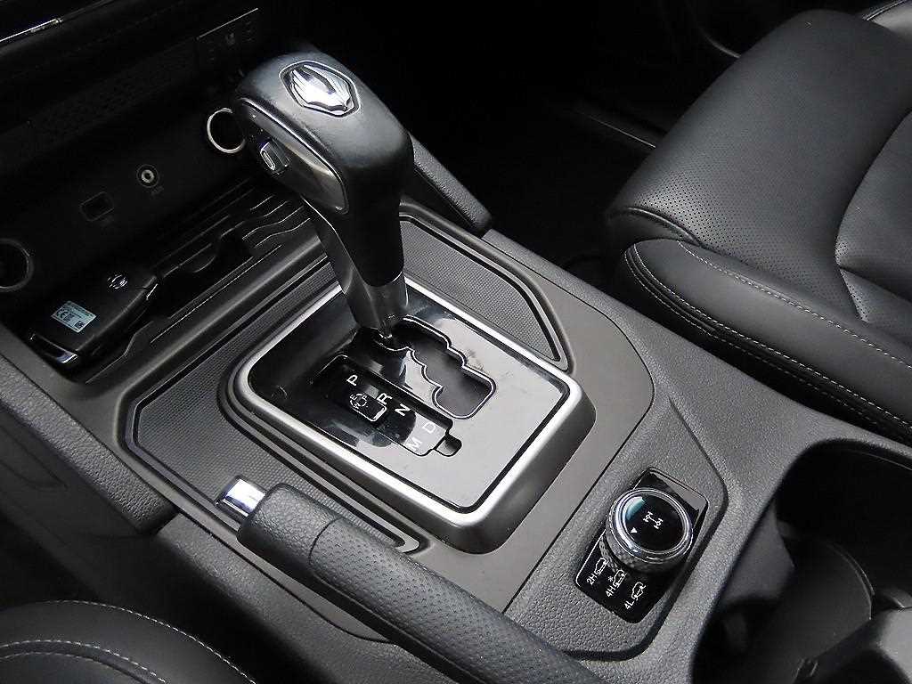 KGM Rexton — photo 11