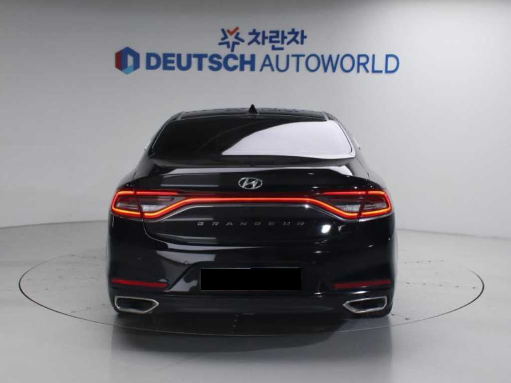 Hyundai Grandeur — photo 04