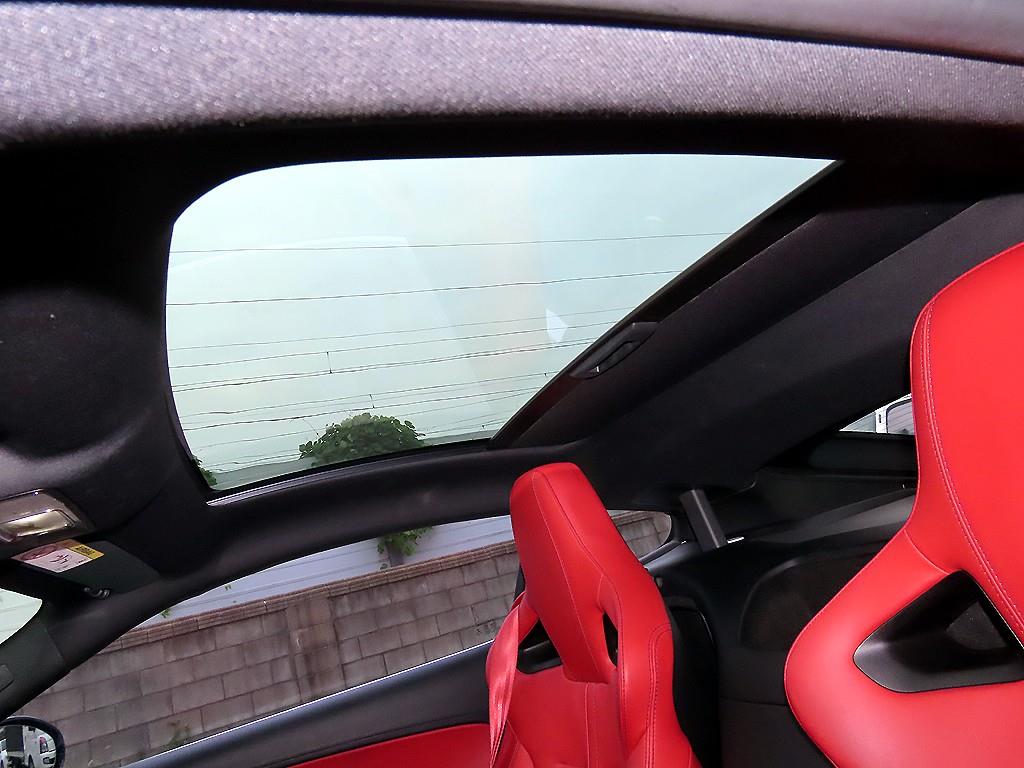 Jaguar F-TYPE — photo 16