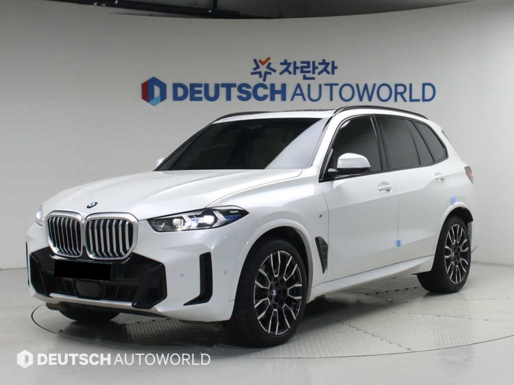 BMW X5 — photo 01
