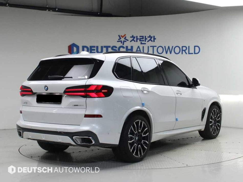 BMW X5 — photo 02