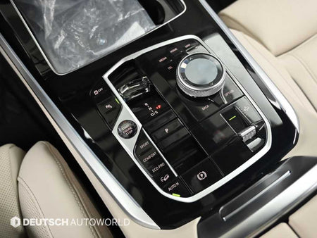 BMW X5 — photo 09