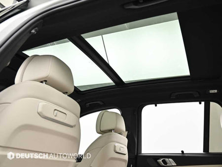 BMW X5 — photo 18