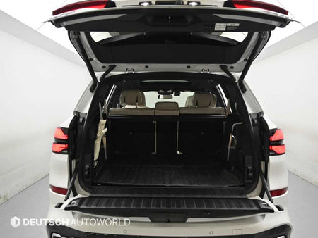 BMW X5 — photo 19