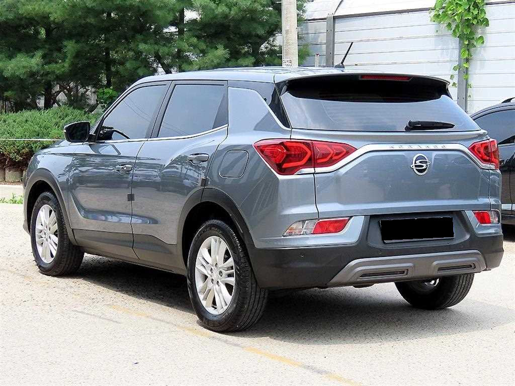 KGM KORANDO — photo 03