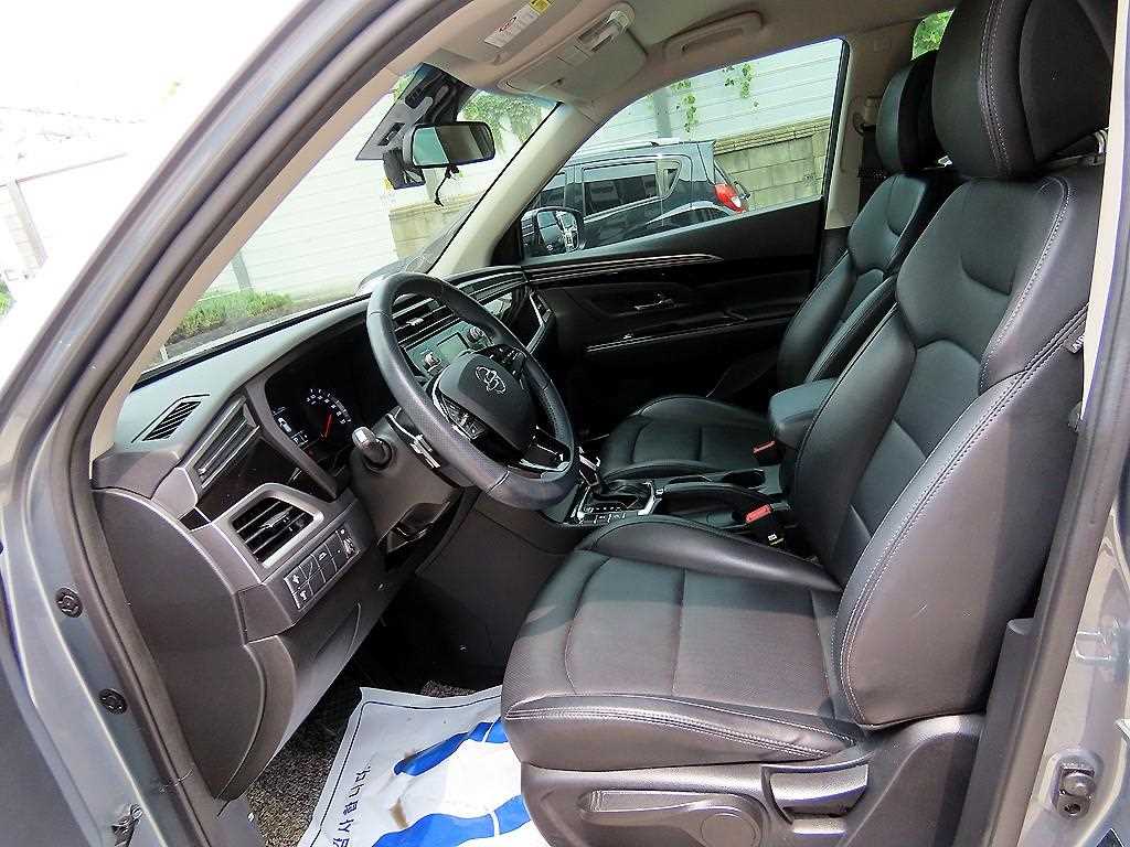 KGM KORANDO — photo 05