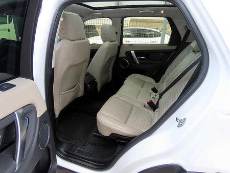 Land Rover Discovery Sport — photo 06