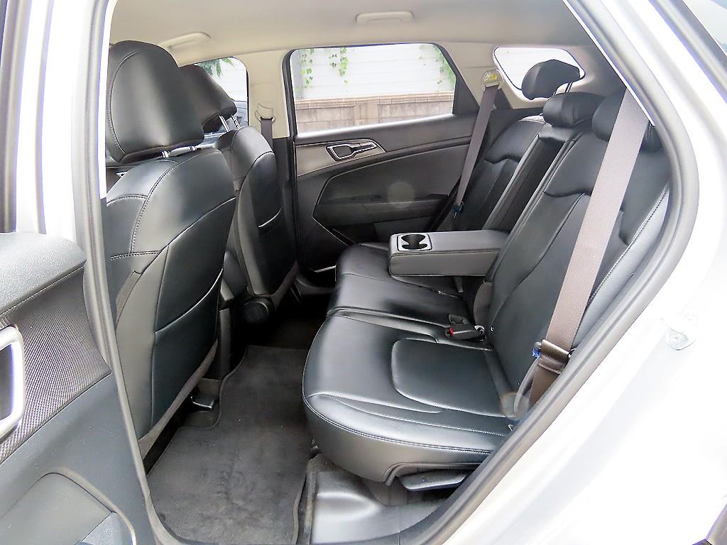 Kia Sportage — photo 06