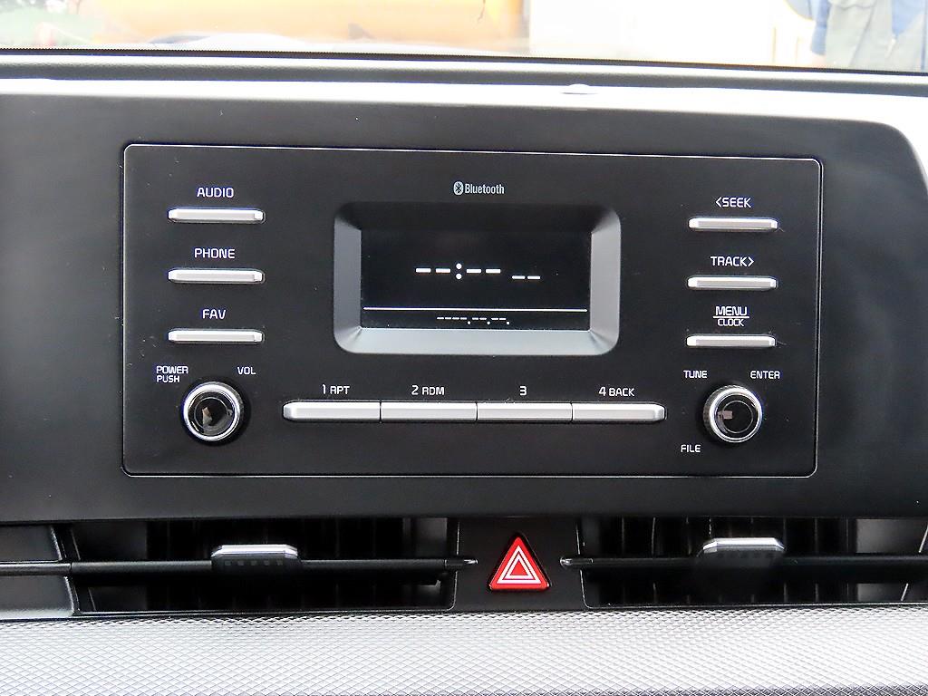 Kia Sportage — photo 14