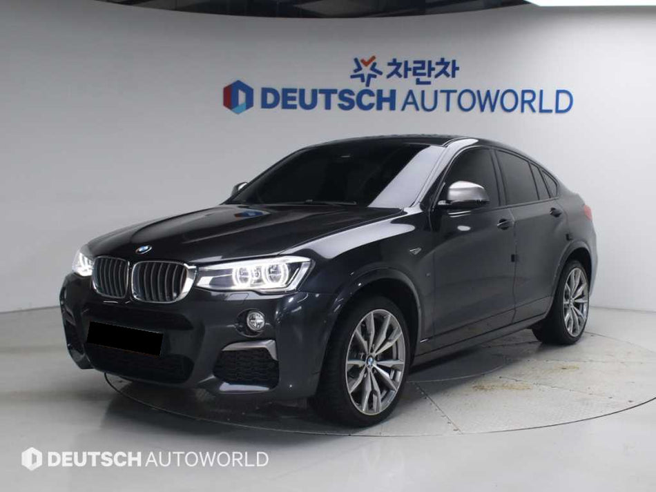 BMW X4 — photo 01