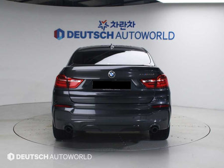 BMW X4 — photo 04