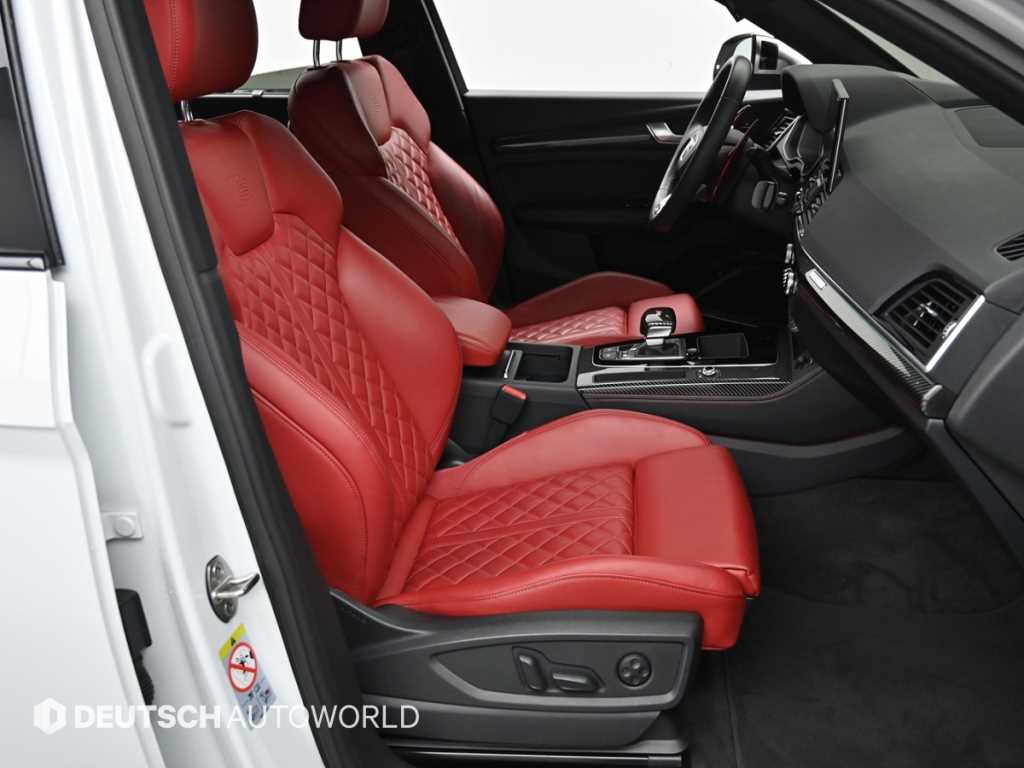 Audi SQ5 — photo 10