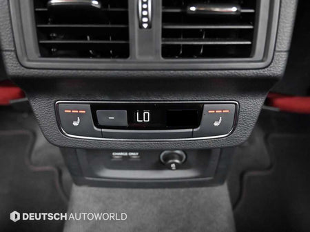 Audi SQ5 — photo 16