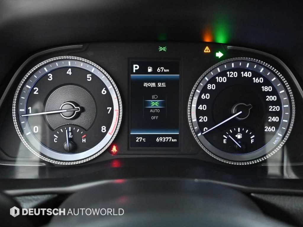 Hyundai Sonata — photo 08