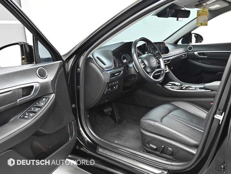 Hyundai Sonata — photo 11