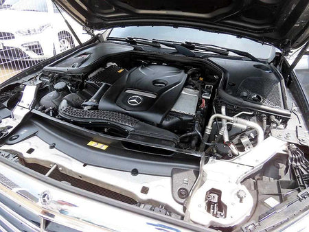 Mercedes-Benz E-Class — photo 19