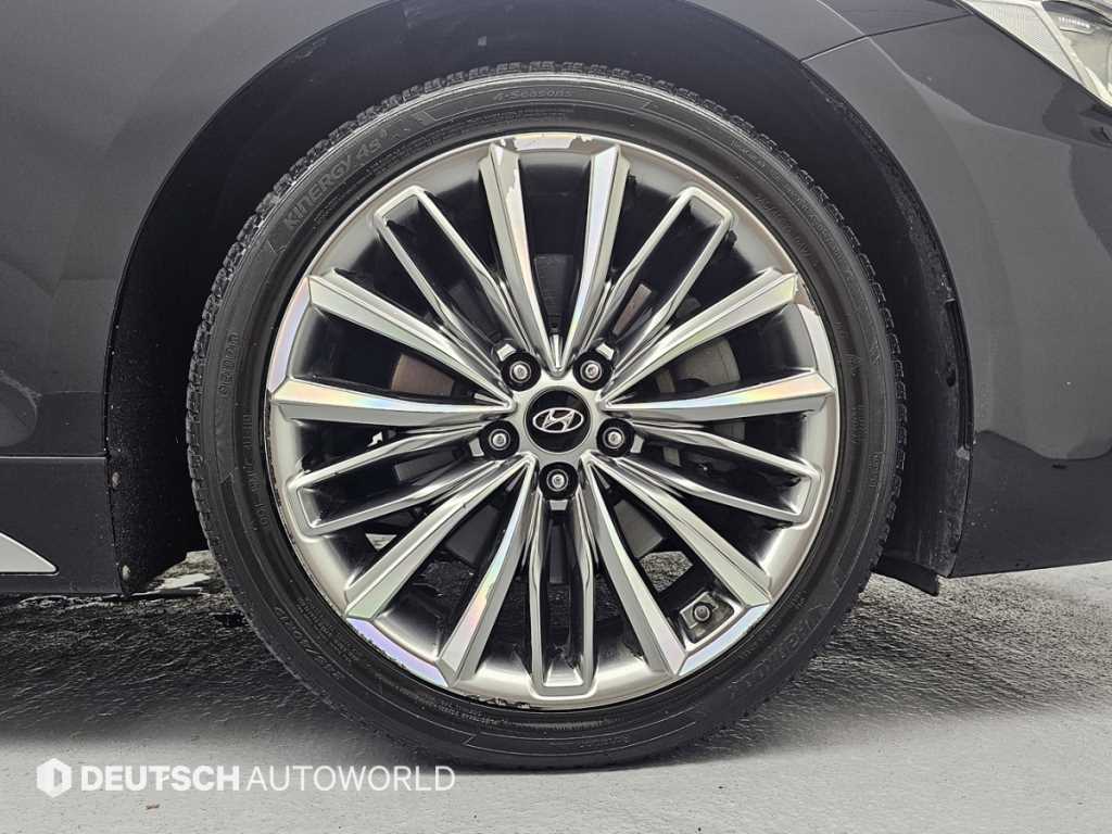 Hyundai Grandeur — photo 05