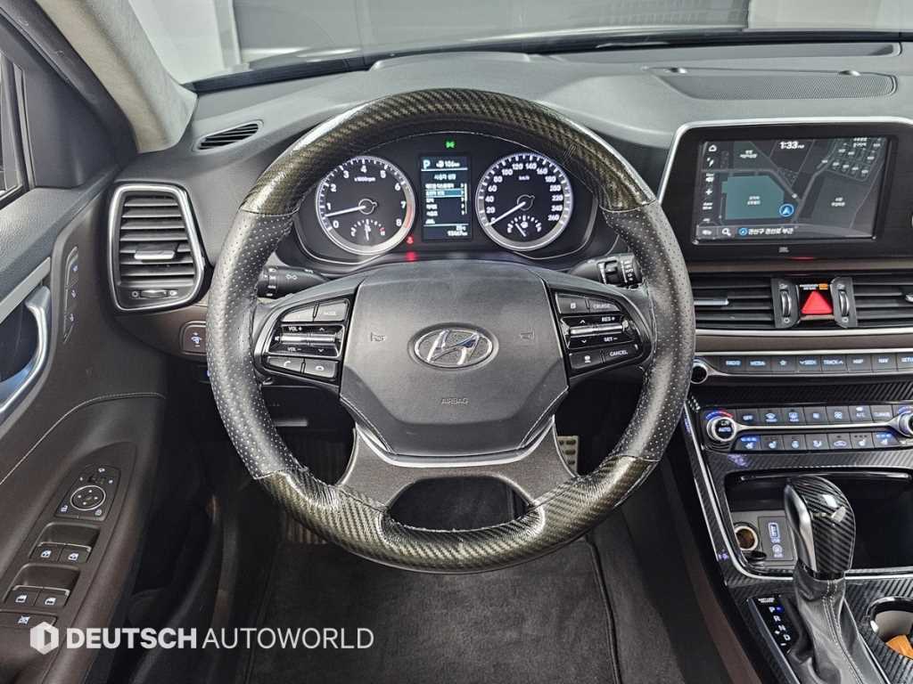 Hyundai Grandeur — photo 13