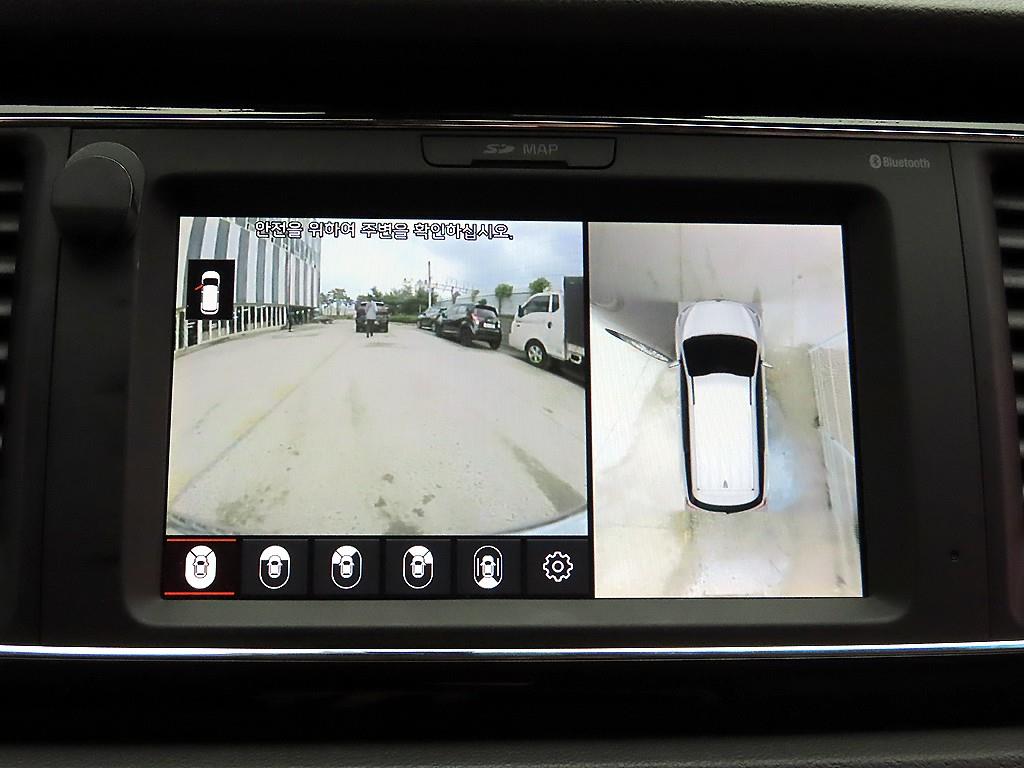 Kia Carnival — photo 15